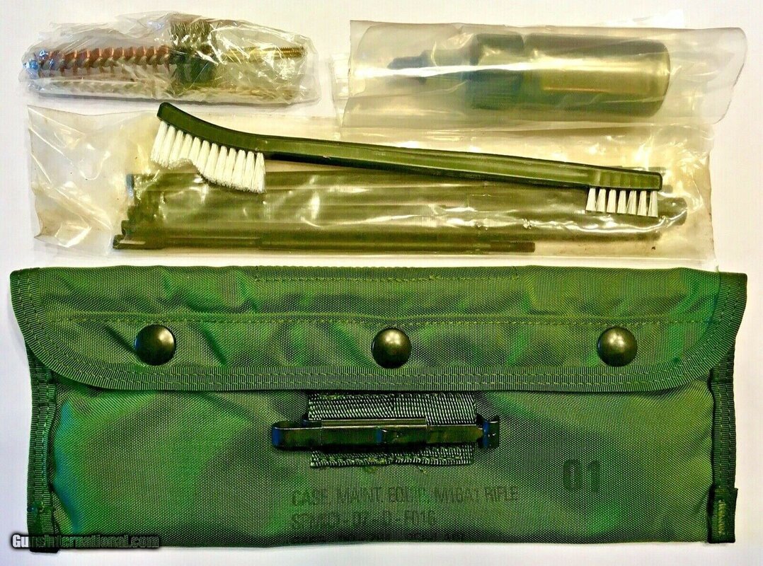 USGI-Cleaning-Kit-M16A1-NEW-and-UNISSUED-1990s-Vintage_101503215_118492_1C35844734A1F3BB.jpg